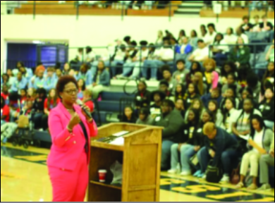 MC Law Graduate, County Judge Shares Secrets to Leadership Success with Student Council Leaders