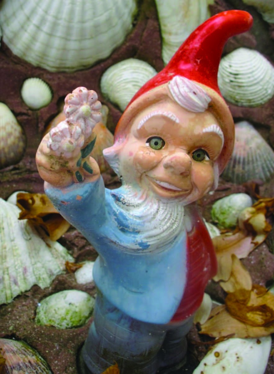 FELDER'S GARDEN WHIMSY