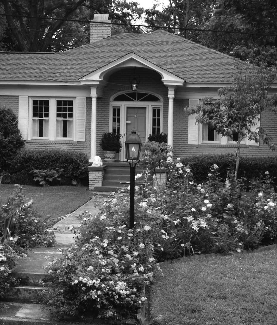 Felder's Front Yard Flair